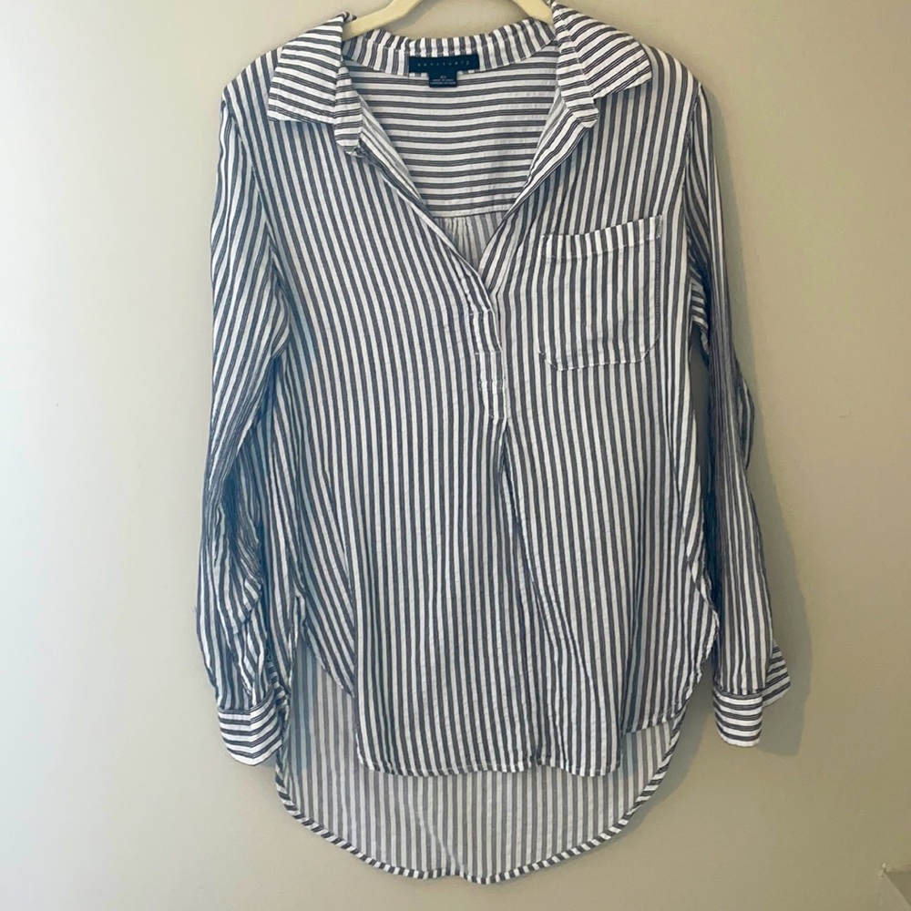 Sanctuary Black + White Crinkle Beach Shirt